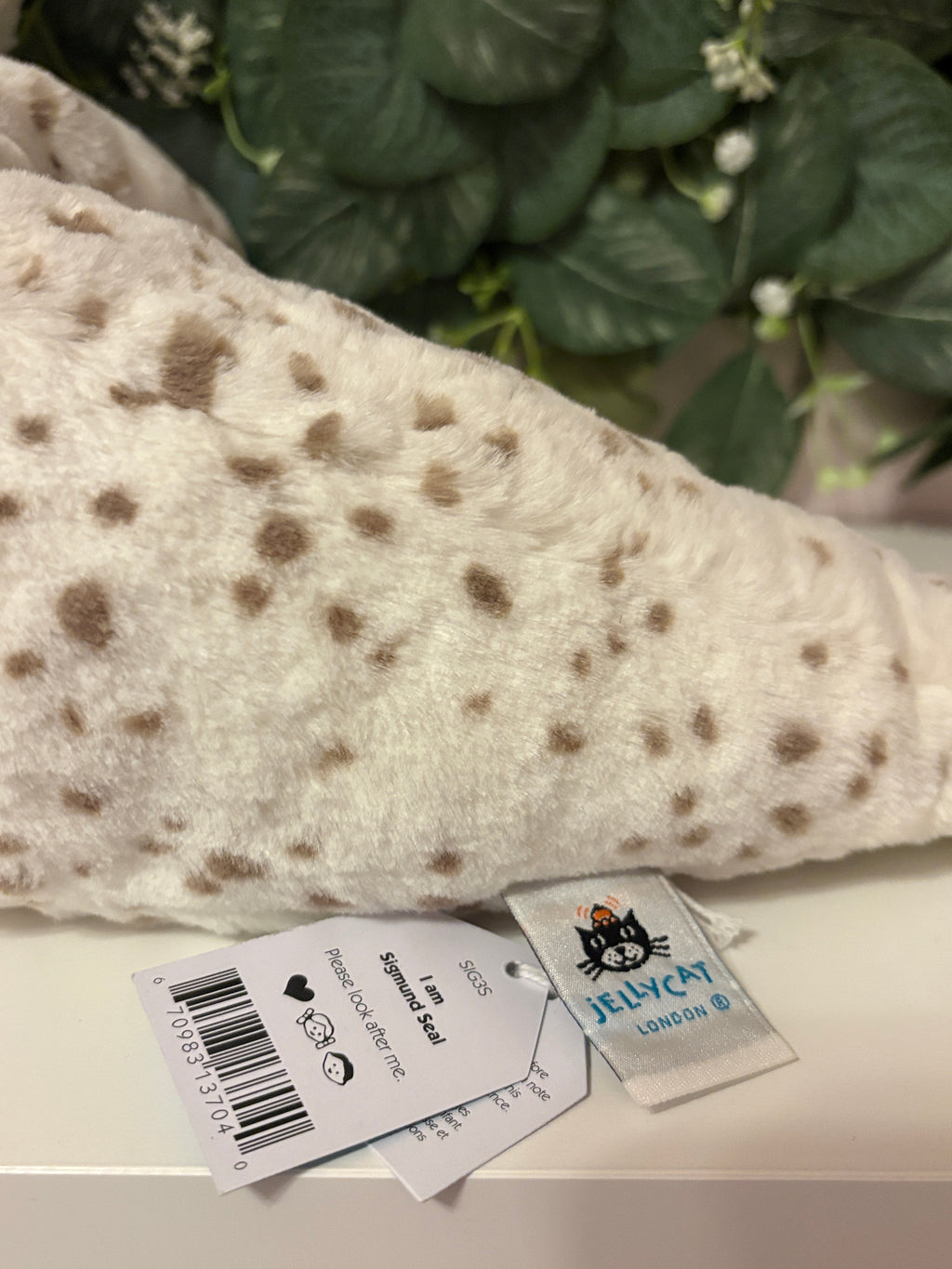 Jellycat Sigmund Seal