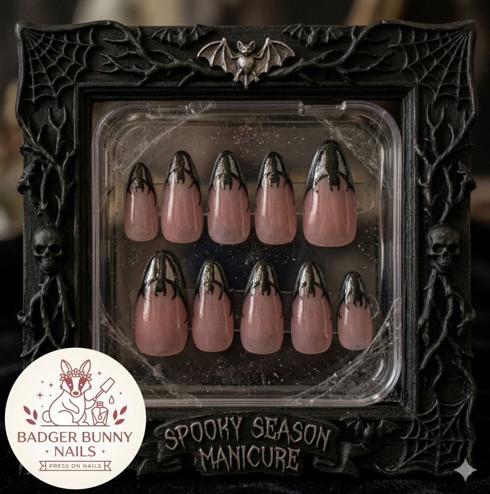 🦇🖤Batty About You Press on Nails