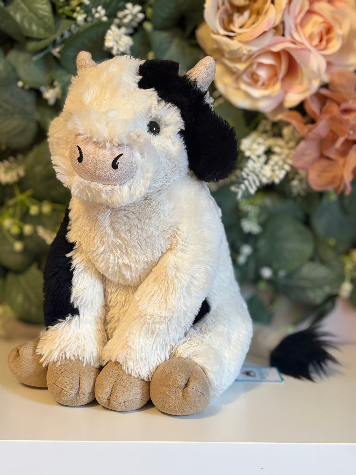 Jellycat Carey Calf Medium