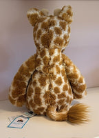 Bashful Giraffe Medium NWT - Jellycat