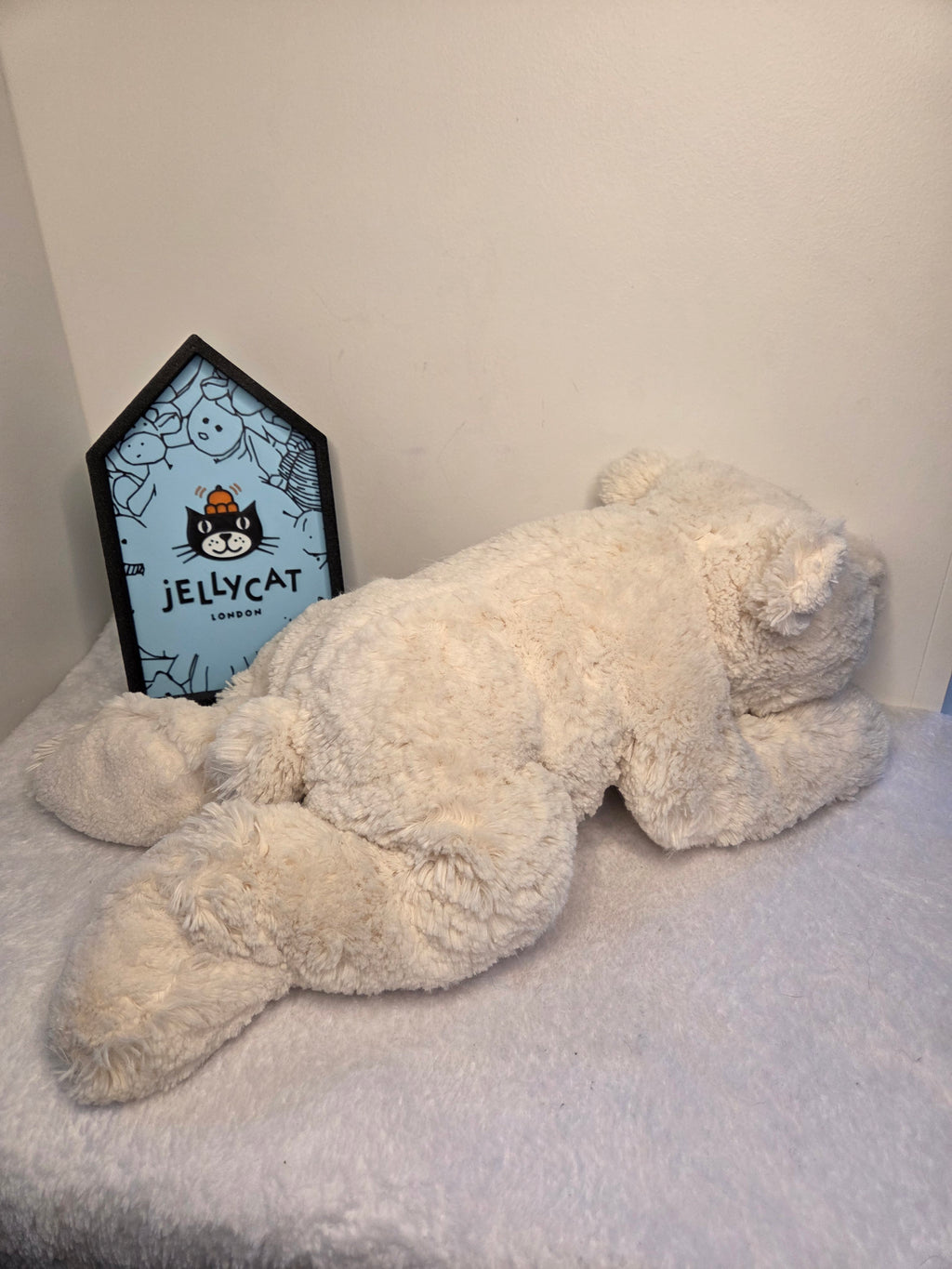 Jellycat Huge Chill Polar Bear | Vintage